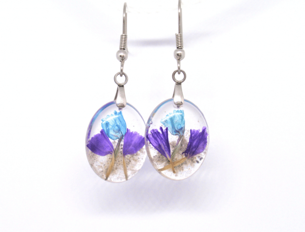 STATICE FLOWER EARRINGS WITH CREMAINS